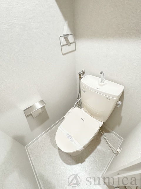 ＪＲ大阪環状線 寺田町駅 徒歩15分 7階建 築42年のトイレ写真