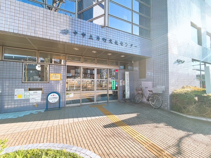 役所　片町文化センター（役所）まで220m