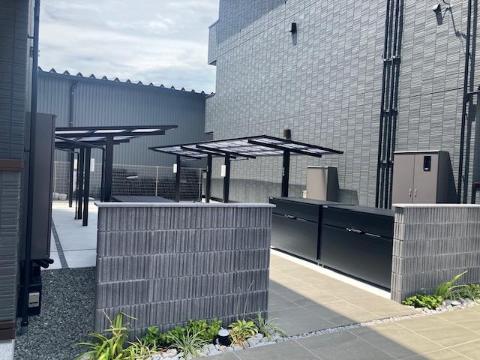 建物外観　外観写真（昼）