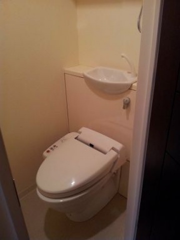 トイレ　別部屋参考写真