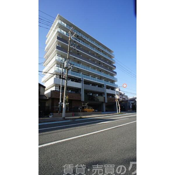 建物外観　オートロック、宅配ＢＯＸあり♪