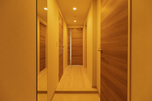 玄関　※写真は同タイプ住戸です。