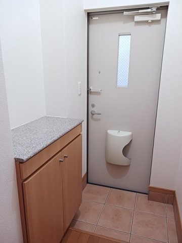 玄関　落ち着いた玄関です