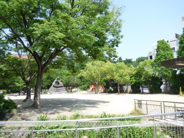 公園　片山公園（公園）まで750m