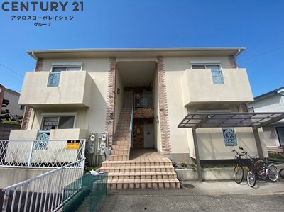 建物外観　敷地内に駐輪場があります