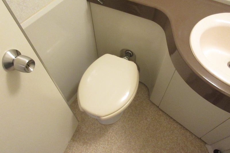 琵琶湖プラザのトイレ写真
