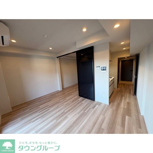 シーズンフラッツ中崎の居間写真
