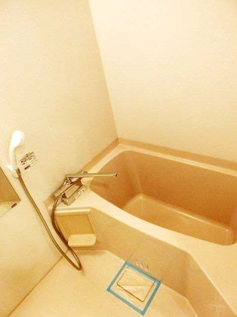 バス・シャワールーム　お部屋探しは株式会社　タウンハウジング　までお気軽にお問合…
