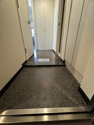 玄関　別部屋参考写真