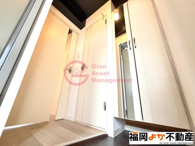 レキシントンスクエア大濠の玄関写真