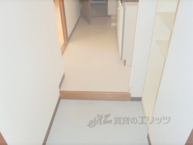メゾンエクセルウエストの玄関写真