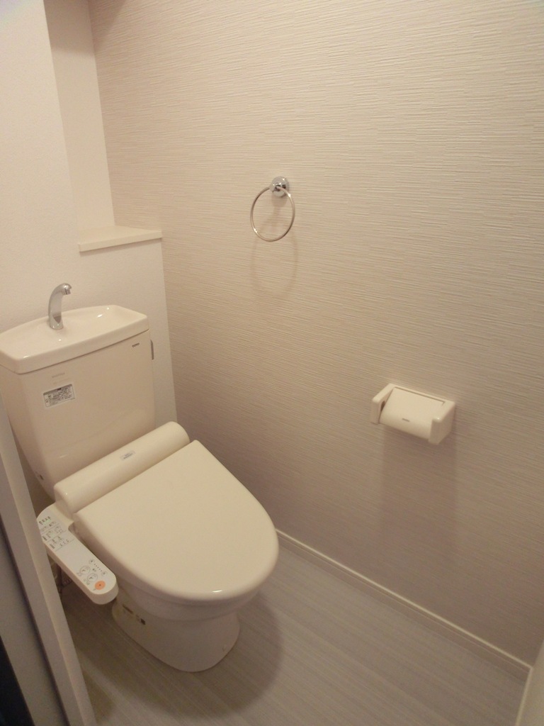 トイレ　他部屋の写真になります。
