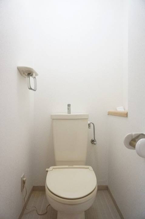 トイレ　トイレ
