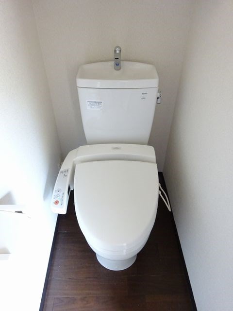 アメニティコウヤマ第15ガーデンのトイレ写真