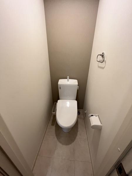 トイレ　ウォシュレット完備