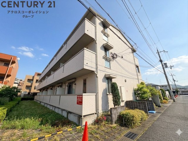 建物外観　オートロック付きで安心です♪