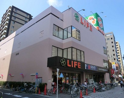 スーパー　ライフ浅草店（スーパー）まで411m