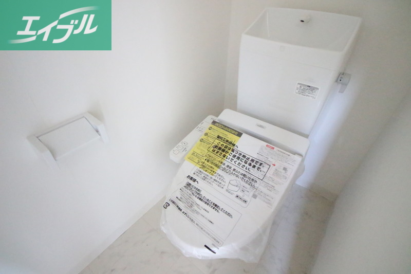 コーポラス西古松B棟のトイレ写真