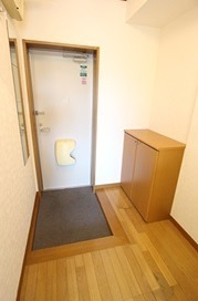 玄関　シューズボックス付き。