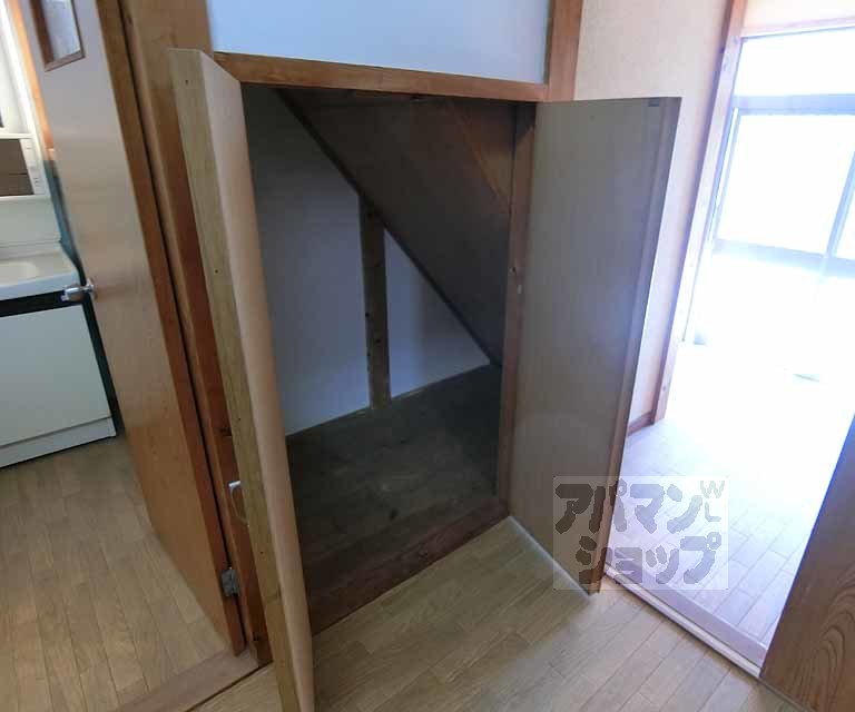 梅津林口町貸家の内装写真