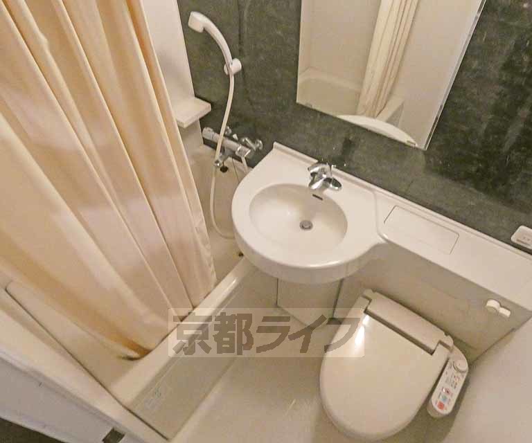 バス・シャワールーム　ユニットバスです。