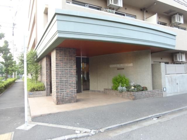 エントランス　エントランス