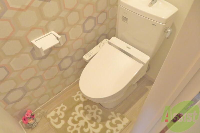 トイレ　トイレはウォッシュレットが備わっております。