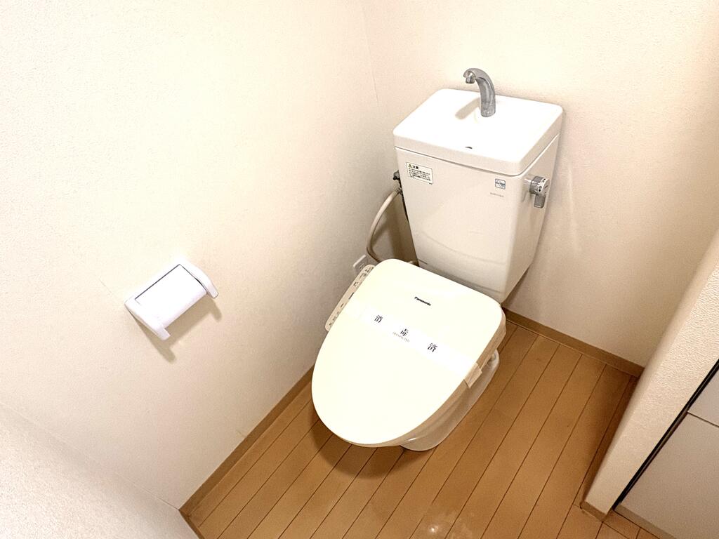 シャンブルドゥオリオールIのトイレ写真