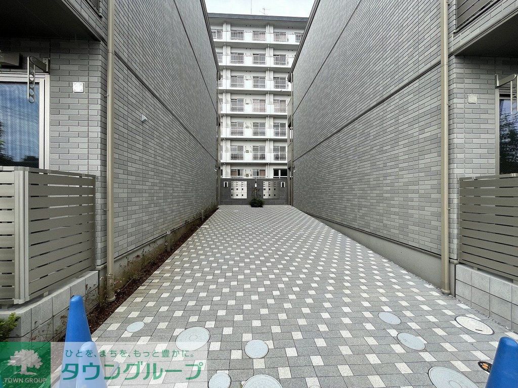エントランス　エントランス