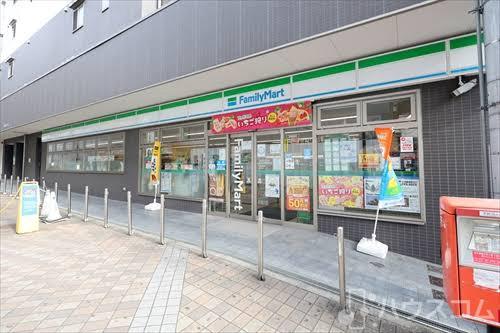 コンビニ　ファミリーマート 阪神出来島駅前店（コンビニ）まで170m