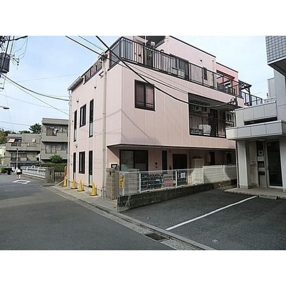 幼稚園・保育園　エンゼルベアあざみ野保育園（幼稚園・保育園）まで730m