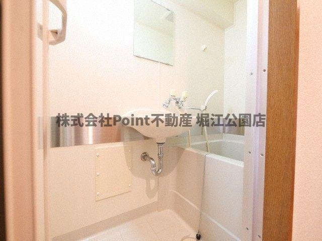 地下鉄長堀鶴見緑地線 西長堀駅 徒歩3分 12階建 築29年の風呂写真