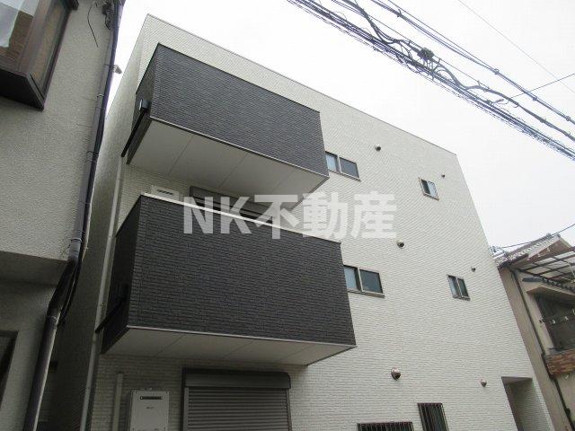 建物外観　落ち着いた雰囲気の外観です