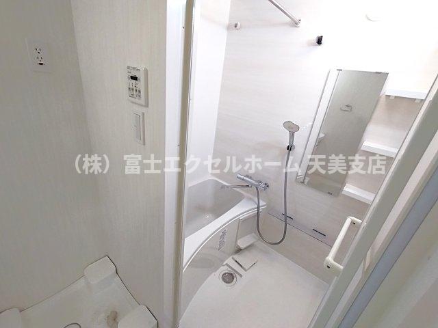 バス・シャワールーム　浴室暖房換気乾燥機