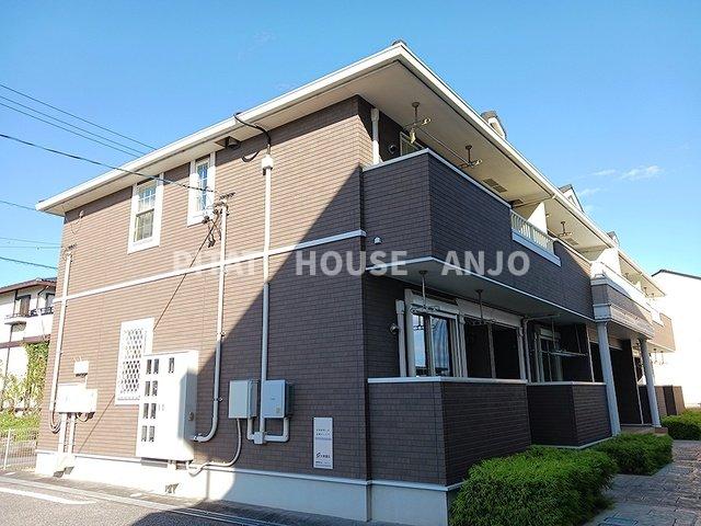 建物外観　きれいな外観です