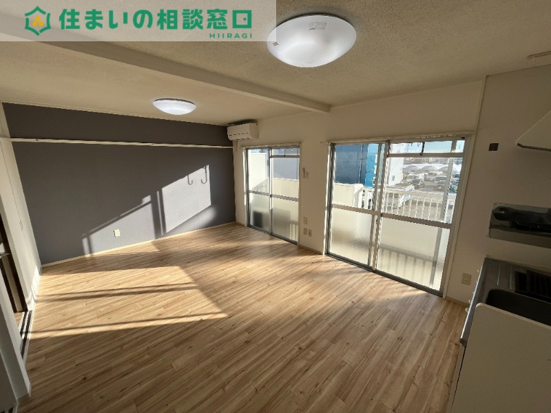 居室・リビング　同型