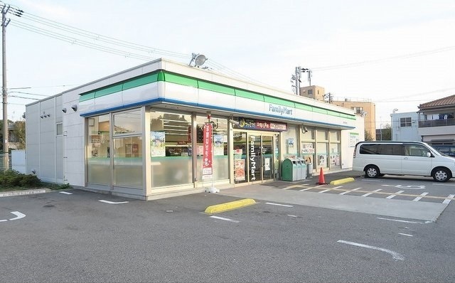 その他　ファミリーマート豊中島江町店（その他）まで200m