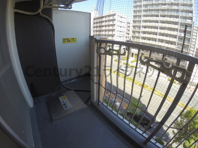 地下鉄御堂筋線 新大阪駅 徒歩5分 11階建 築45年の内装写真