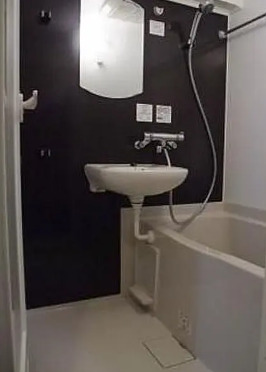 バス・シャワールーム　別部屋の画像を使用しております。