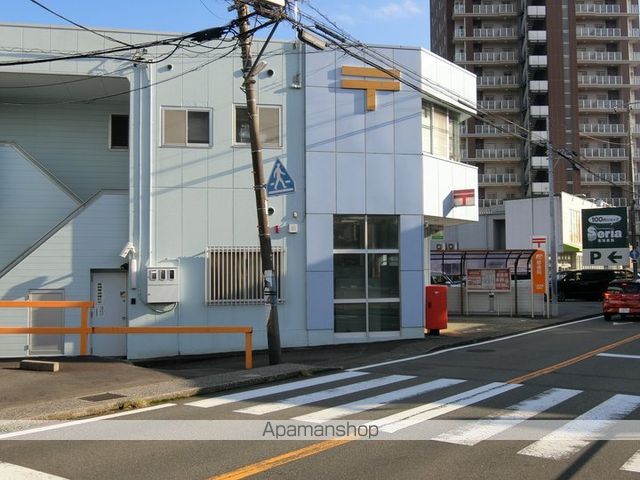 郵便局　三島幸原郵便局（郵便局）まで204m
