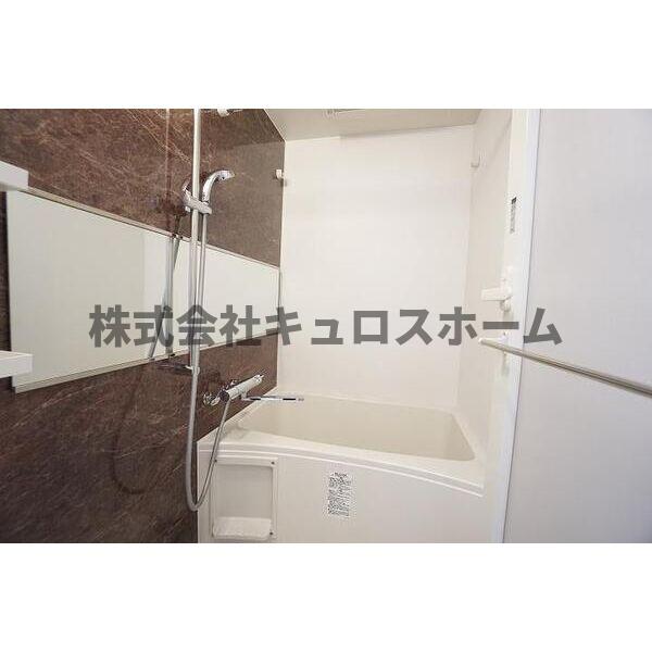 地下鉄千日前線 北巽駅 徒歩6分 14階建 築7年の風呂写真