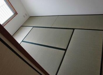 西武新宿線 井荻駅 徒歩4分 3階建 築41年の居間写真
