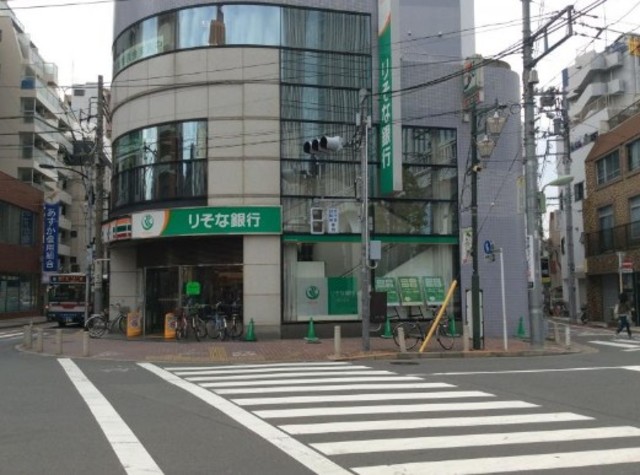 銀行　りそな銀行蒲田支店（銀行）まで478m