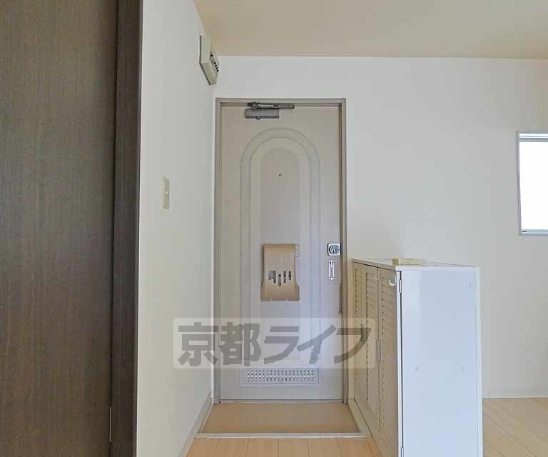 玄関　玄関です。