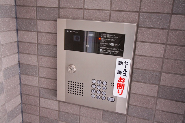 セキュリティ　オートロック付きで安心です