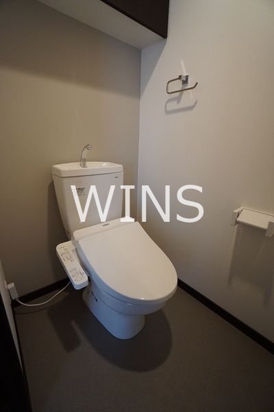 トイレ　別部屋参考写真です