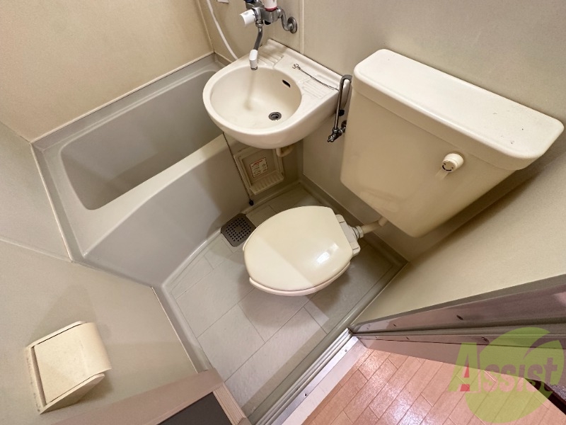大手ビルのトイレ写真
