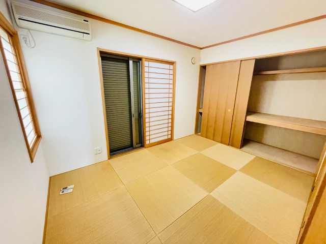 南江島町戸建の内装写真