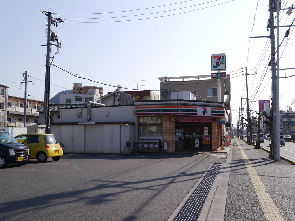 コンビニ　セブンイレブン広大新開店（コンビニ）まで339m