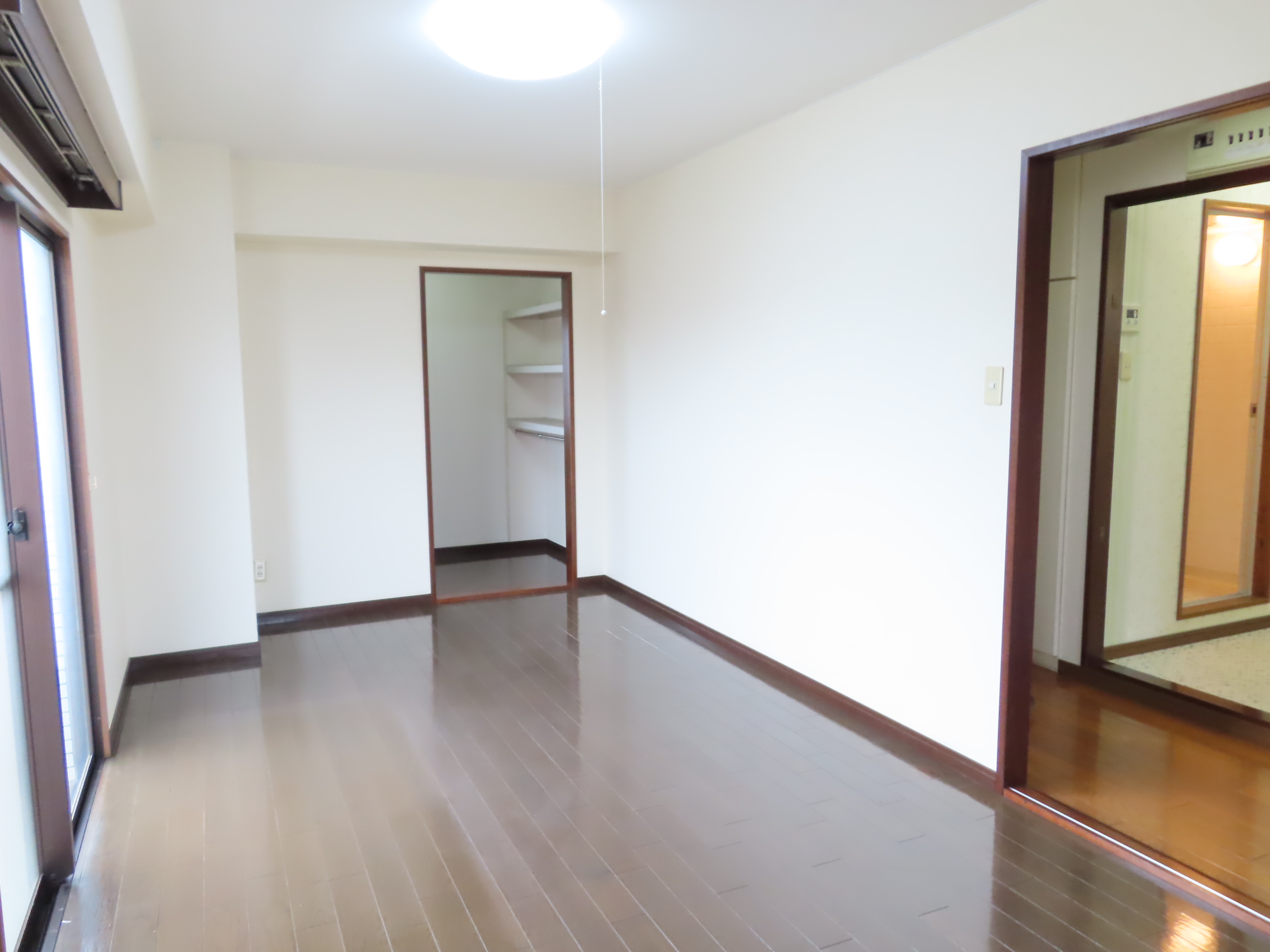 居室・リビング　洋室